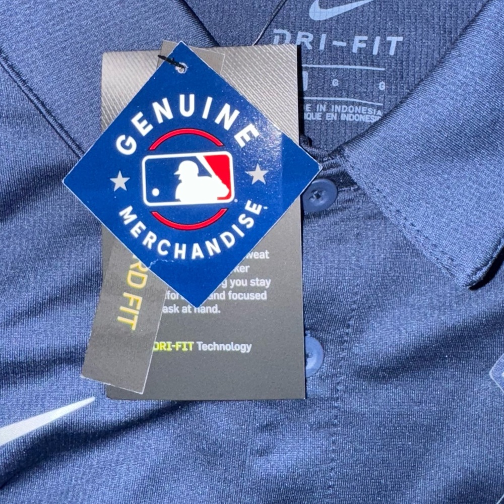 Nike Yankees Navy Blue Polo Shirt - Picture 9 of 9